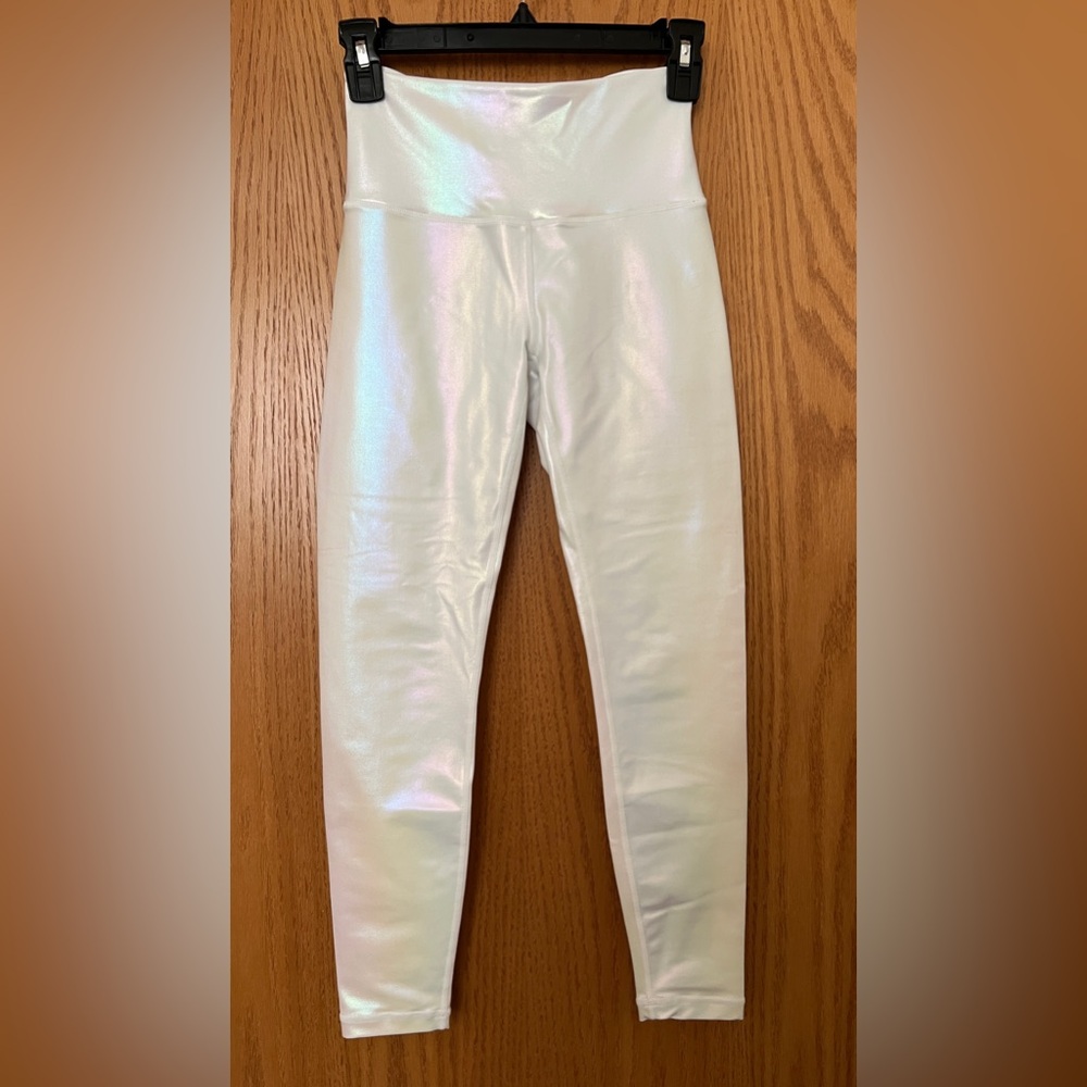 Zyia Active Iridescent White Leggings